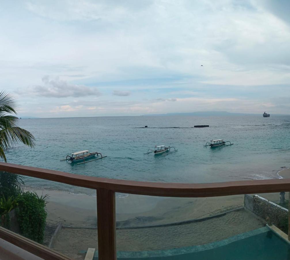 Utama Villas Beach Front Candidasa Ngoại thất bức ảnh