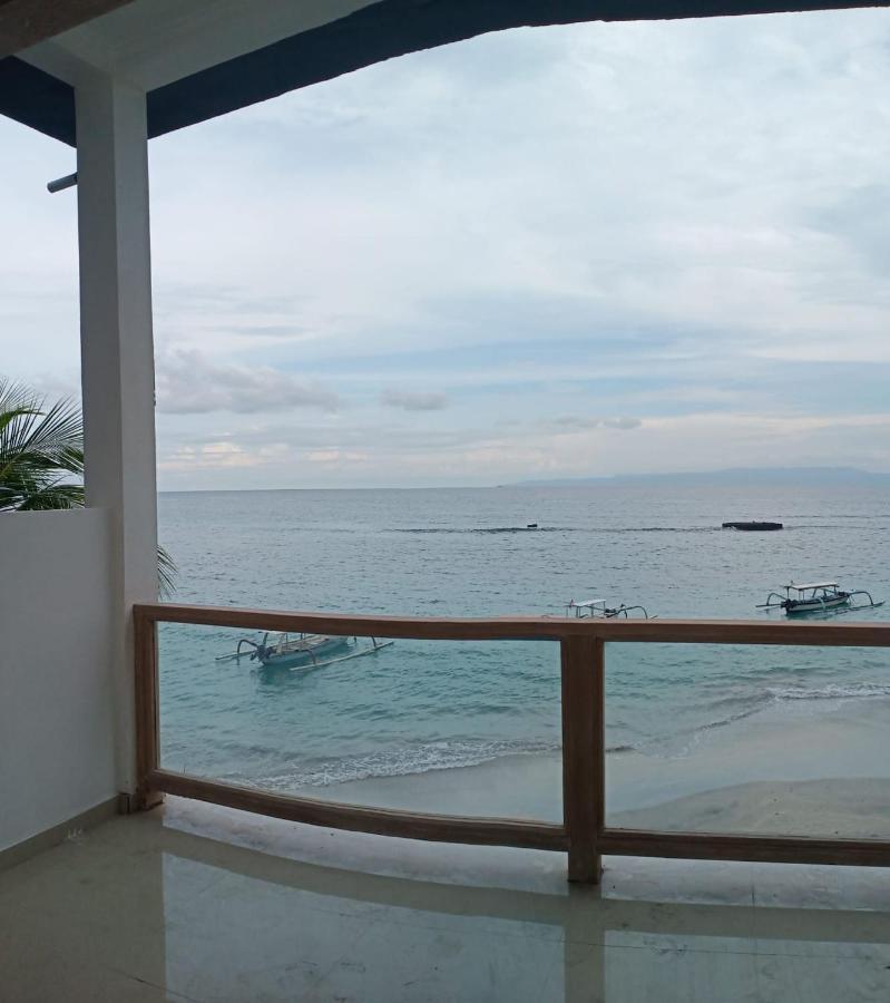 Utama Villas Beach Front Candidasa Ngoại thất bức ảnh