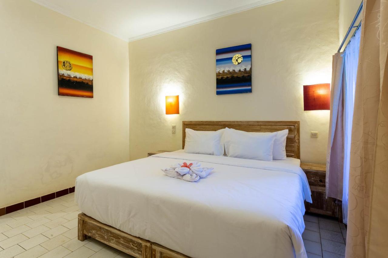 Utama Villas Beach Front Candidasa Ngoại thất bức ảnh