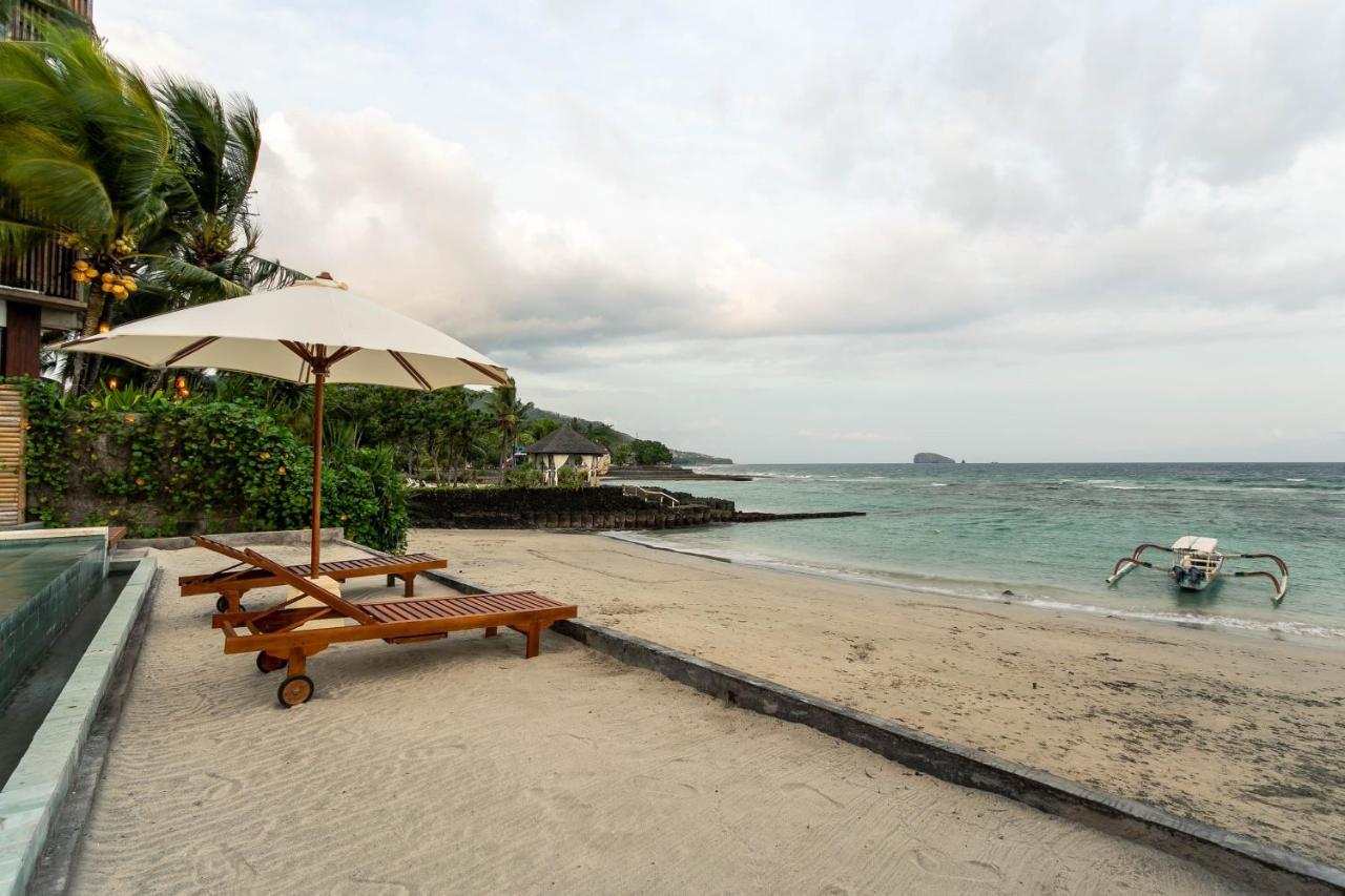 Utama Villas Beach Front Candidasa Ngoại thất bức ảnh