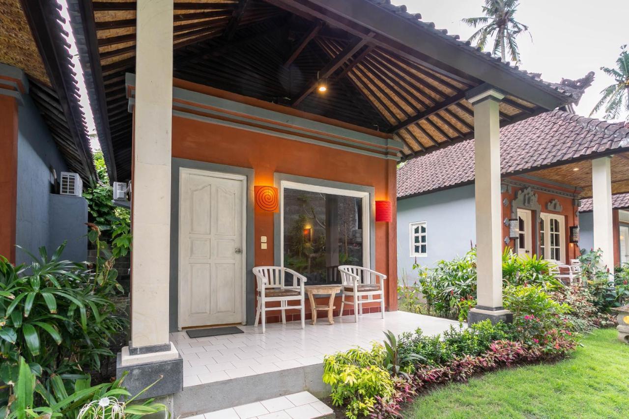 Utama Villas Beach Front Candidasa Ngoại thất bức ảnh