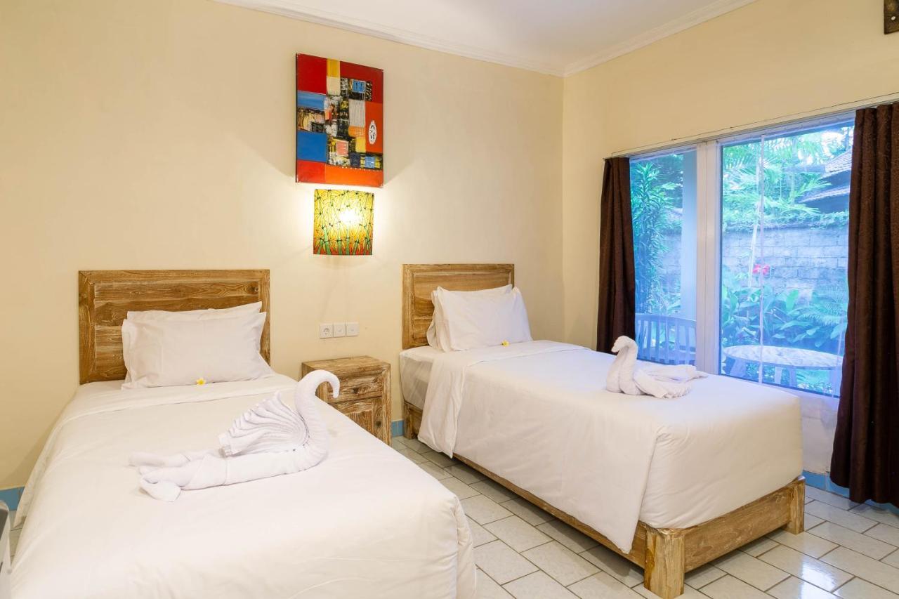 Utama Villas Beach Front Candidasa Ngoại thất bức ảnh