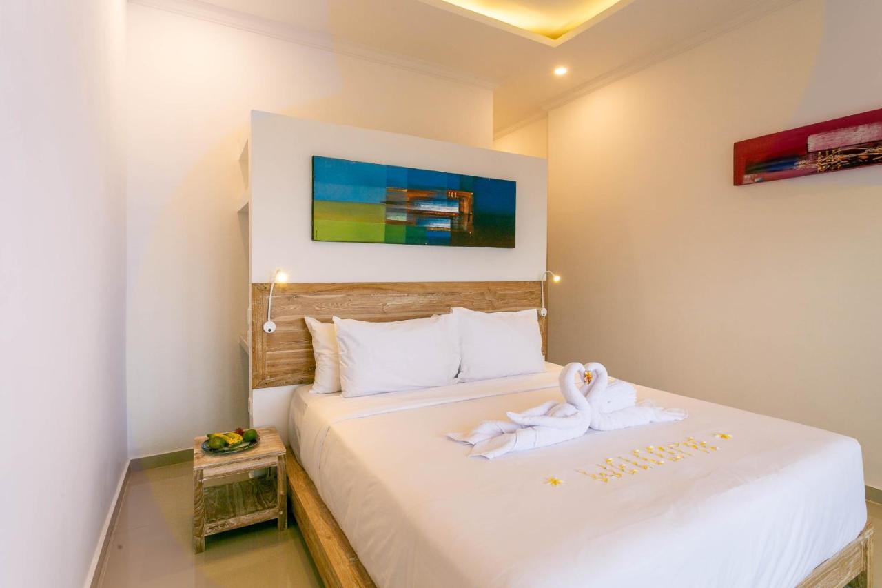 Utama Villas Beach Front Candidasa Ngoại thất bức ảnh